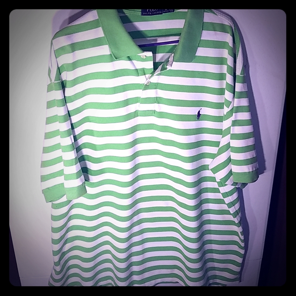 Short sleeve polo shirt